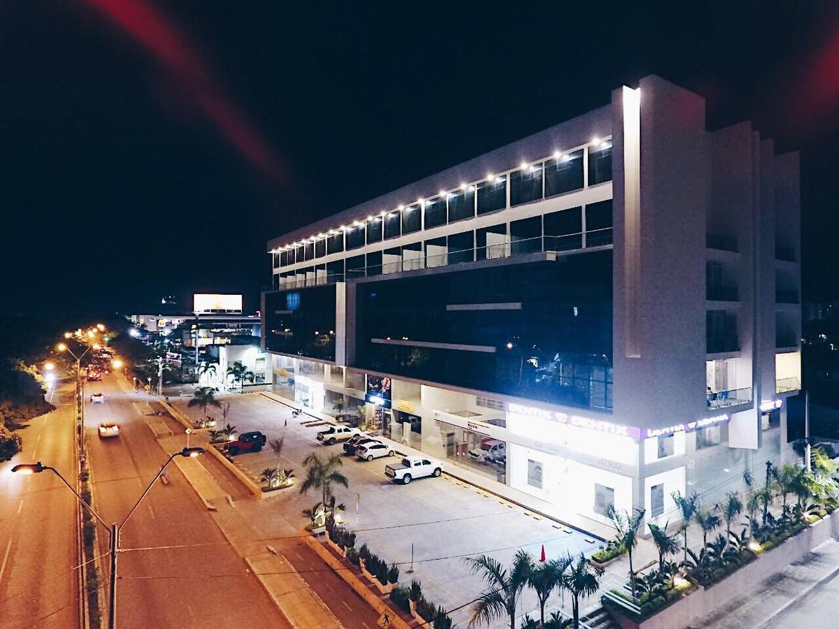 Hotel Sexta Avenida Inn Montería Esterno foto
